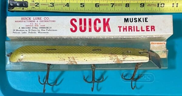 Vintage Suick Muskie Thriller Lure with Box 9 Inch Wooden Lure